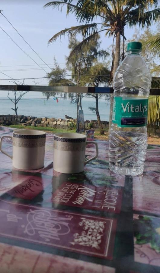 Enocean Homestay Cseráj-part Kültér fotó