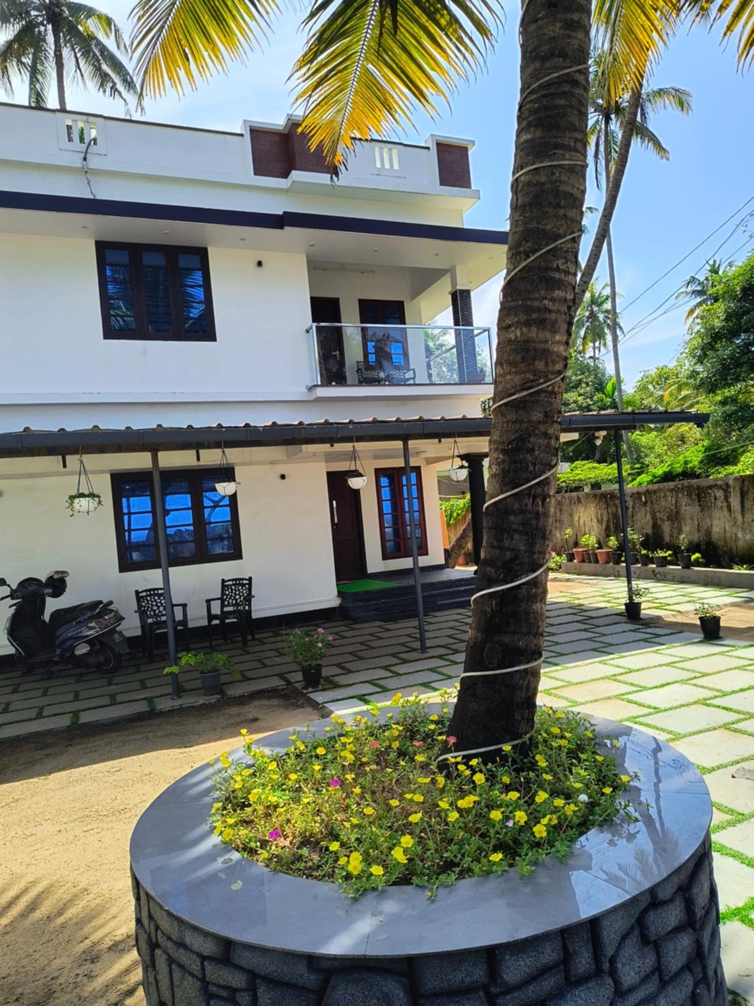 Enocean Homestay Cseráj-part Kültér fotó